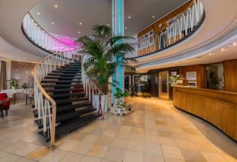 Hessenland Hotel Kassel Innenstadt by Stay Awesome allows 18 year olds to book a room