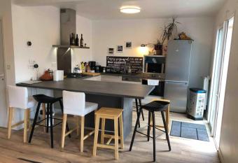 Maison 3 chb 2 sdb has Balcony rooms