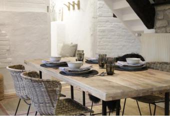 Charmantes Quartier in einem Fachwerkhaus has Balcony rooms