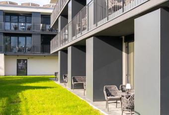 Village by Maier - kontaktloser Check-in allows 18 year olds to book a room