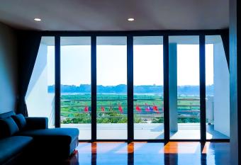 The Riva Vientiane Hotel allows 18 year olds to book a room