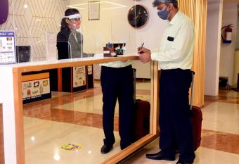 70254 Billu Hotel allows 18 year olds to book a room