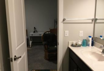 Nice house in neighborhood allows 18 year olds to book a room