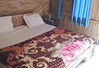 Hills Of Adventure, Keshudhar, Lansdowne has Smoking/Balcony rooms