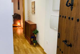 El Hogar de Mercedes has Balcony rooms