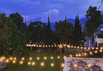 Hotel Puspa Sari has Balcony rooms