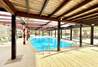 Bonita habitaci  n DBL desayuno incluido, sin cocina has Balcony rooms