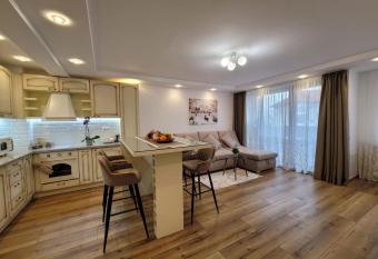 Vazov Apartment has Balcony rooms