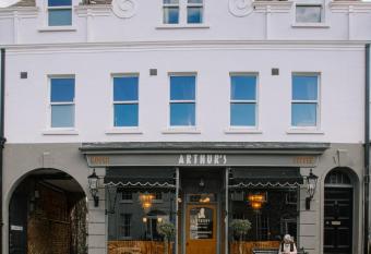Arthurs allows 18 year olds to book a room