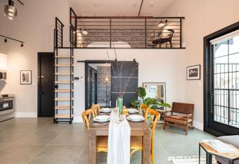 Brooklyn Bay Unique Stay Private LUXURY LOFT has Balcony rooms