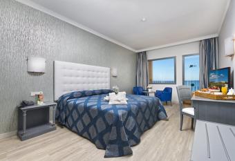 Hotel IPV Palace & Spa - Adults Recommended has Balcony rooms