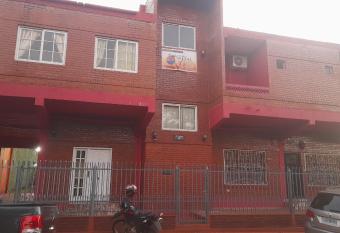 Koe pora has Balcony rooms