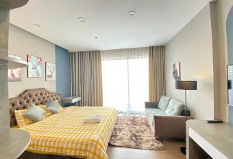 STUDIO BEDROOOM APARTMENT ECOPARK View XUAN QUAN Village has Balcony rooms