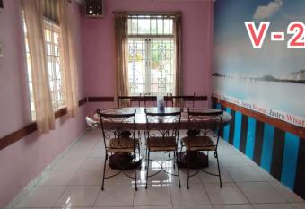 villa berastagi mas has Balcony rooms