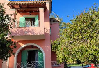 Villa marina apartment2 has Balcony rooms