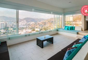 HostPal Brisamar Bahia Acapulco allows 18 year olds to book a room