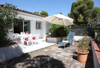 Andrea has Balcony rooms