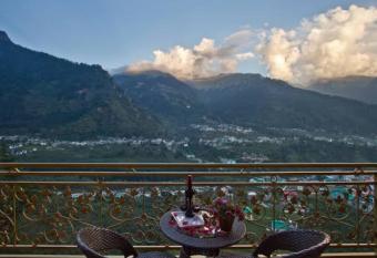 (null) allows 18 year olds to book a room