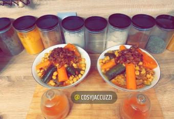 Cosy jacuzzi allows 18 year olds to book a room