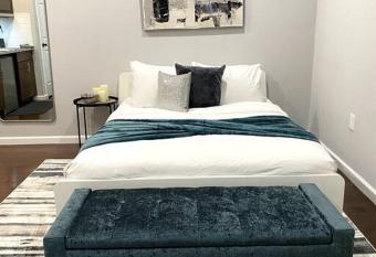 High Rise Gem Queen Bed allows 18 year olds to book a room