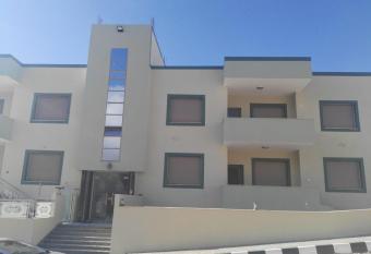 noor apartment has Balcony rooms