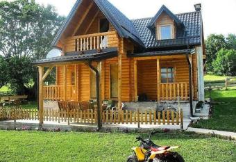 Studeno vrelo has Balcony rooms