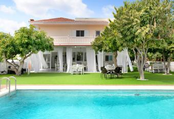 Villa Biofinca has Balcony rooms