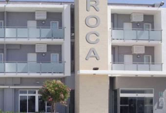 Hotel Roca has Balcony rooms