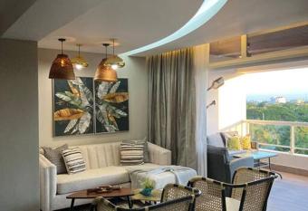 Apartamento en Playa Juan Dolio allows 18 year olds to book a room