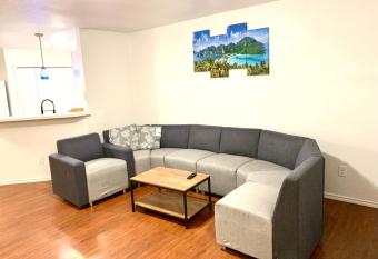 Private rooms near I-30 mesquite allows 18 year olds to book a room