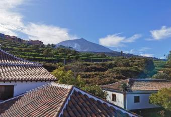 Hotel Rural Casablanca allows 18 year olds to book a room