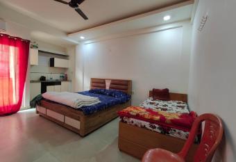 Dream in studio has Balcony rooms