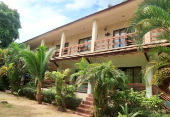 Baan srinimit Apartment has Balcony rooms