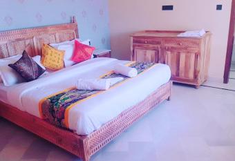 Muki guest House allows 18 year olds to book a room