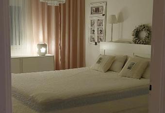 Y  pymist   keskustan kupeessa has Balcony rooms