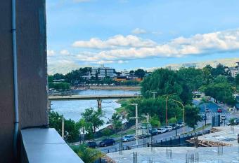 @alojatecarlospaz - 19 Departamento c  ntrico con Vista 1 dirmitorio has Balcony rooms