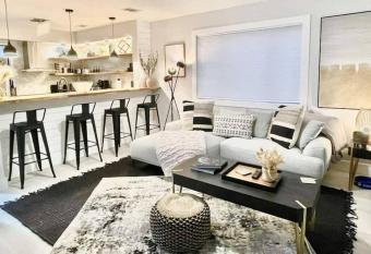 Beauty & The Beach near Gulf Beaches & Bay has Balcony rooms