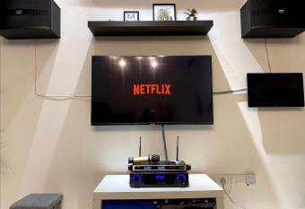 Desaru KTV & BBQ Home near Beach and Waterpark has Balcony rooms