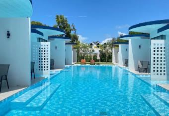 Blue Ba You Resort has Balcony rooms