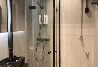 A stylish and quiet apartment in a great location has Balcony rooms