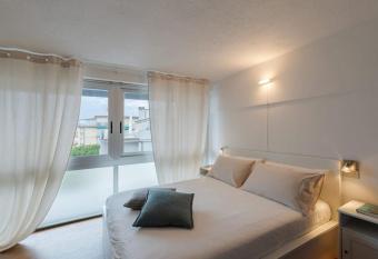 [Duca d Aosta - il soffio del mare] has Balcony rooms