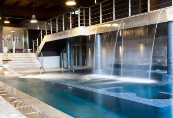 Oca Vila de Allariz Hotel & Spa allows 18 year olds to book a room