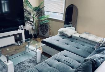 Flat in Bedford allows 18 year olds to book a room