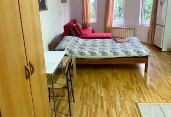 Zvedica has rooms with a private hot tub