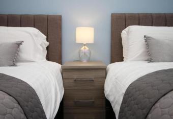 Chapel Apartment 5 By MGroupSA allows 18 year olds to book a room