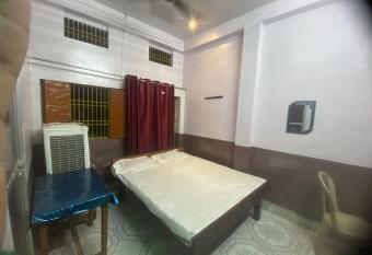 Yatri niwas home stay has Balcony rooms