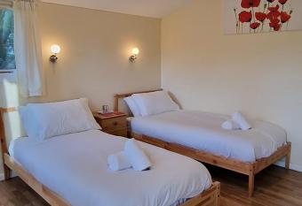 Willow by Paym  n Club allows 18 year olds to book a room