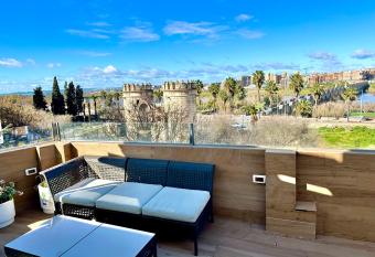 Puerta Palma con vistas   nicas y aparcamiento has Balcony rooms