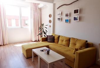 Tanja s Apartment has Balcony rooms