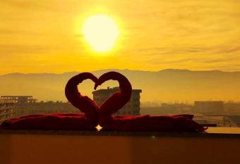 Ping has Balcony rooms